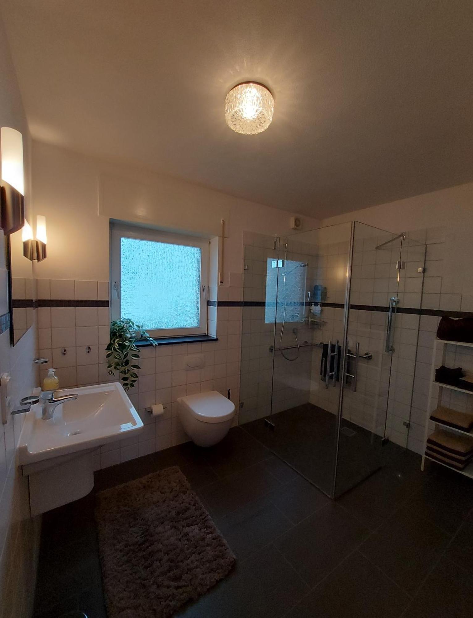 הלנתאל Ferienhaus Hescheld With Private Jacuzzi מראה חיצוני תמונה